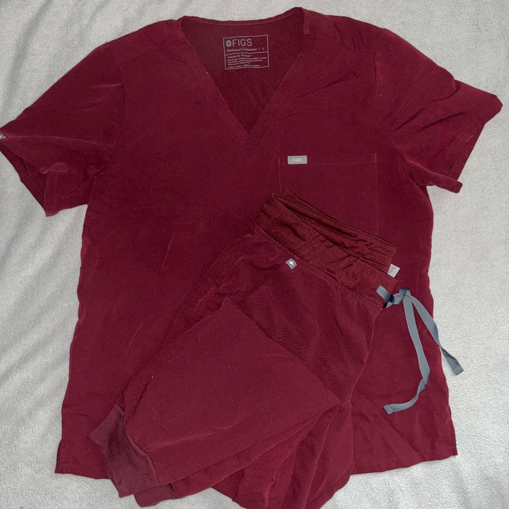 Figs Technical Collection Burgundy